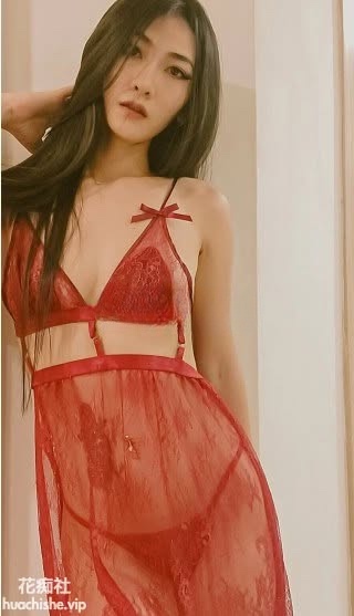 FannyLy/李月如