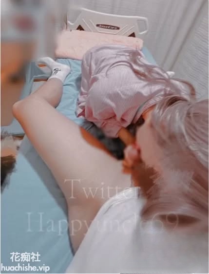 淫乱盛宴！各种3p 绿帽ntr sm滴蜡 灌肠肛交 操屁眼潮喷 合集精彩截图05