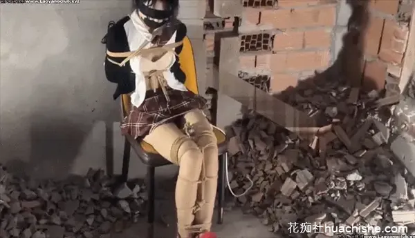 欢乐谷系列 母狗捆绑调教合集精彩截图08