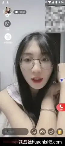 隔壁房流出一对一系列精彩截图06