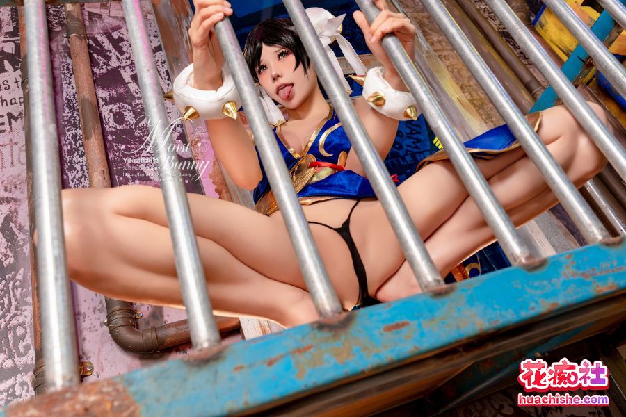 顶级福利姬 咬一口兔娘 写真资源大合集 [222套+265.8g]