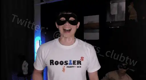 罕见！俱乐部新作分叉舌头母狗蛇女狂吸两屌啪啪精彩截图04
