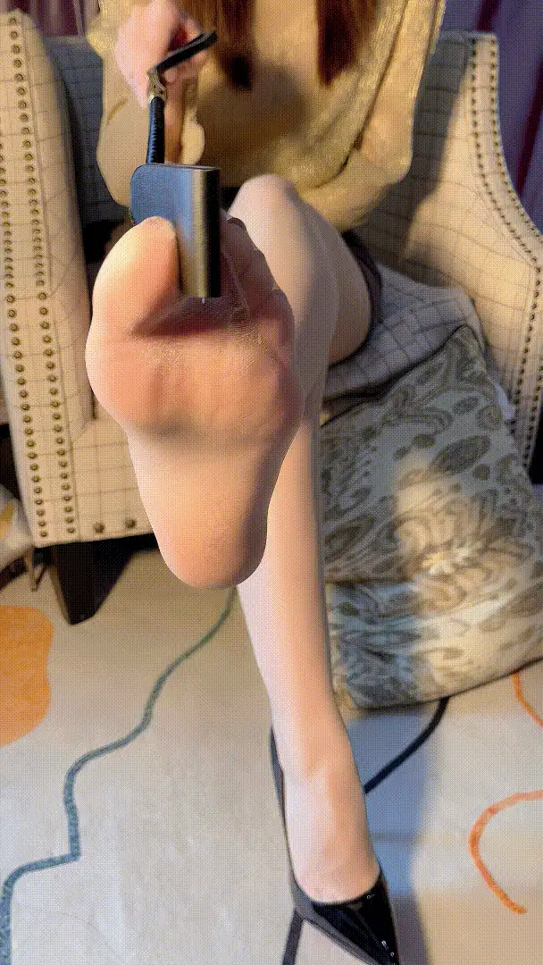 足控！贴屏暴击 美脚天花板绿帽脚淫语调教精彩截图04