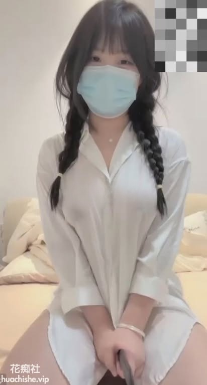 B站巨乳UP【火锅炖兔仔】精彩截图01