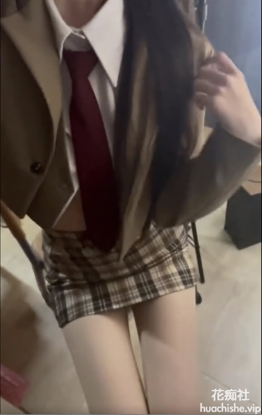 推特淫妻大神【一色初放】合集精彩截图07
