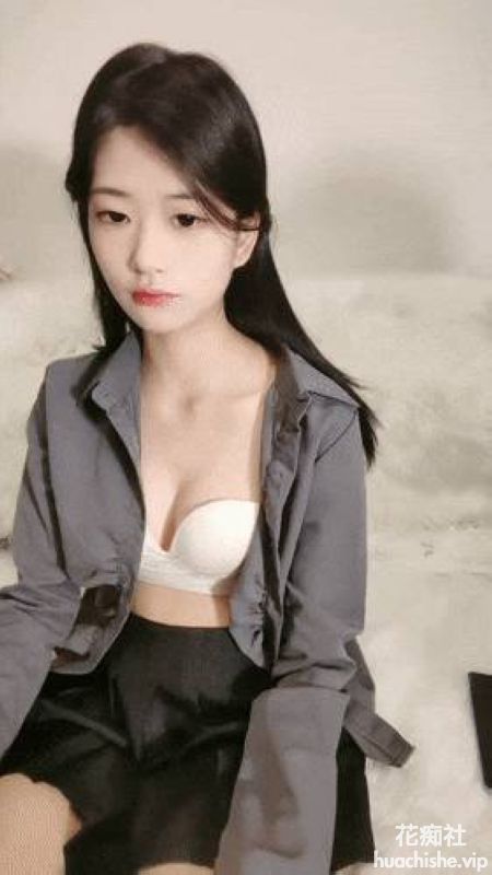 极品尤物车模下海【十二月】精彩截图09