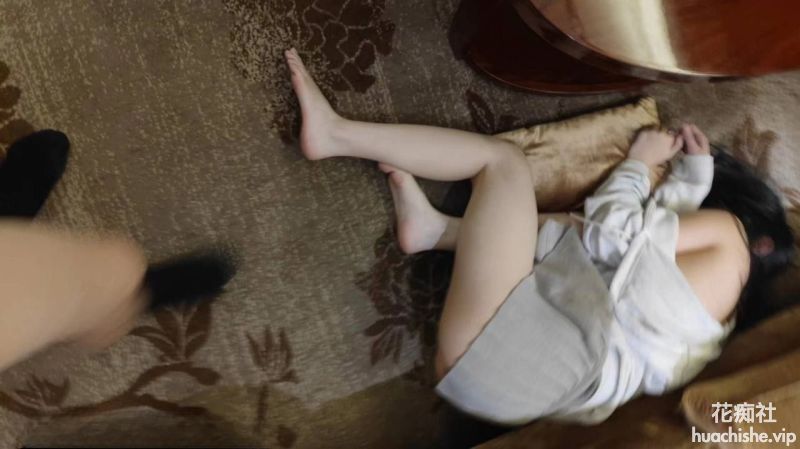 超高颜值极品淫妻分享给黑人 vincentxxbb合集精彩截图05