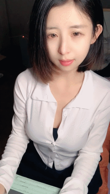2月最新流出 音乐才女【小书老师】精彩截图08