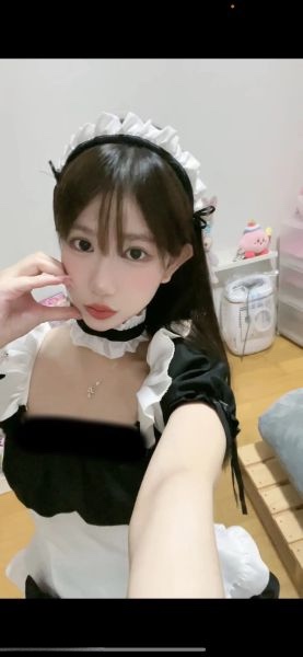 抖音反差女神【宥子oct9】最新定制道具自慰 穷人女神富人的母狗 661P+243V+1.87G [单体合集精彩截图18