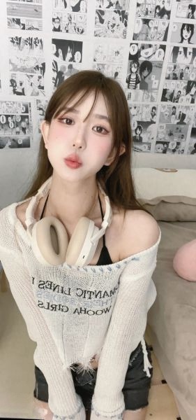 抖音反差女神【宥子oct9】最新定制道具自慰 穷人女神富人的母狗 661P+243V+1.87G [单体合集精彩截图23