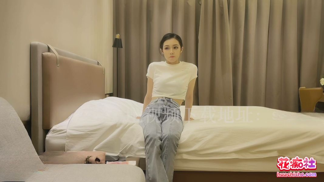 【4K增强高清版】大熊探花-大学生皮肤白嫩筷子腿完美A4腰精彩截图04