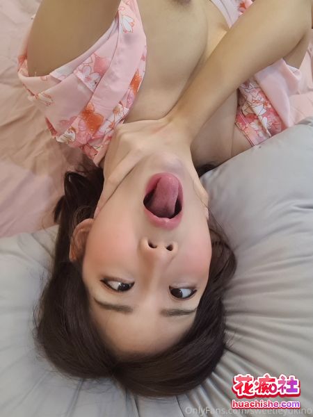 Onlyfans气质清纯美少女sweetieyukino精彩截图08