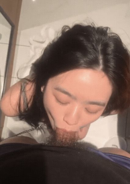 原档泄密流出 颜值美女圣诞节被调教精彩截图12