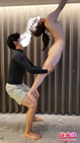 Onlyfans韩国极品反差小姐姐【jay2s】各种调教露出 合集精彩截图16