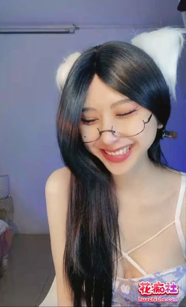 骚货天花板 蘸点蜜桃酱 舔屏深喉口交合集精彩截图05
