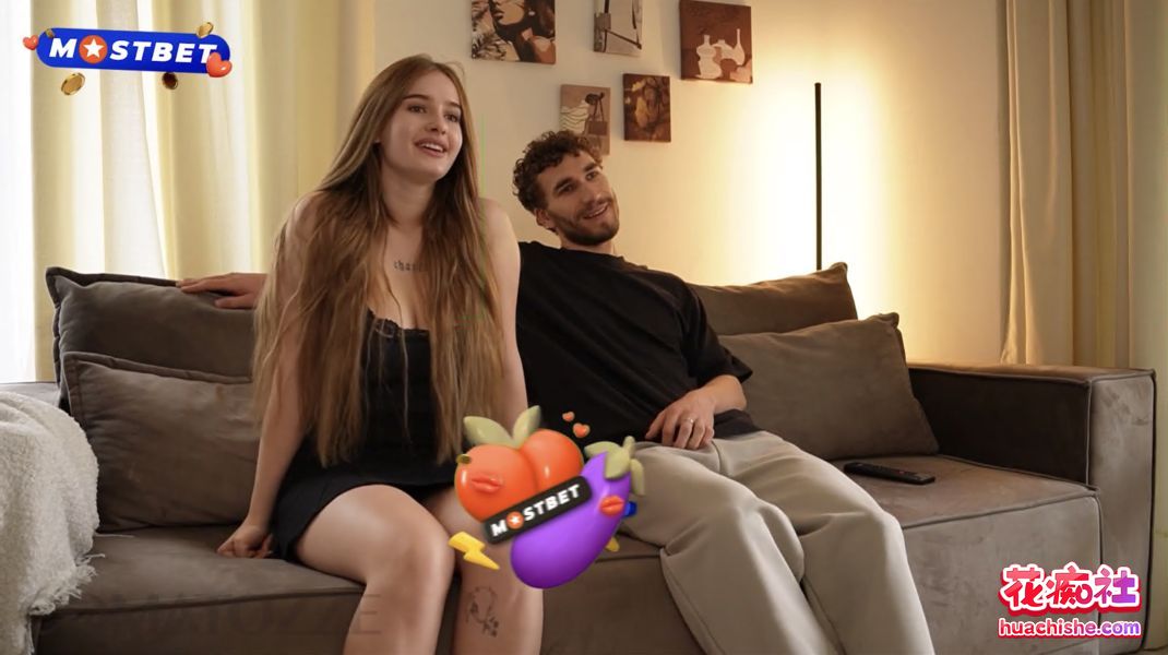 极品天然巨乳魔鬼身材Comatozze 视频精彩截图01