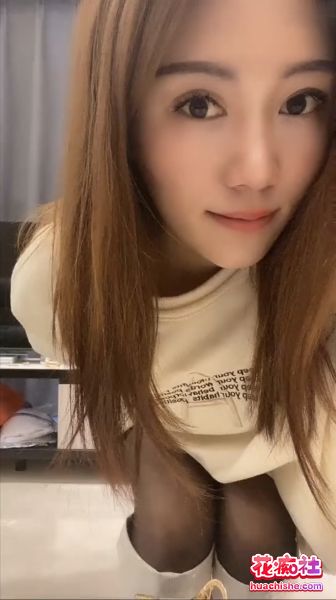 极品丝袜母狗【小语】性爱私拍流出精彩截图13