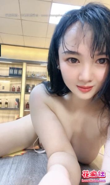 烟酒店的老板娘 羊羊/妍宝 极致自慰精彩截图13