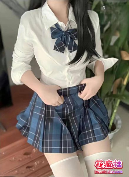 海角伦乱 奶子即正义 视频精彩截图01