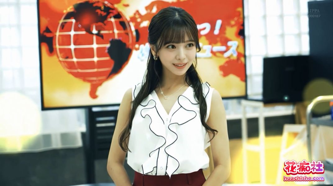 申有娜-貌美主持人边主持节目边惨遭玩弄精彩截图05