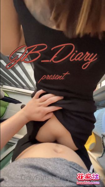 Onlyfans泰国著名网红Jbswg_diary 合集精彩截图10