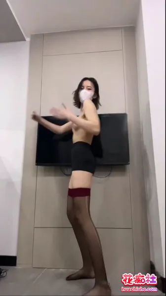 抖音风骚舞舞姬 小西西裸舞自慰大合集精彩截图22
