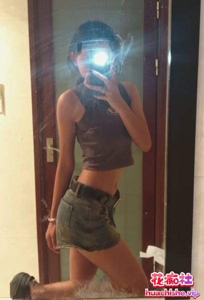 优质泄密 颜值女大学生与男友性爱自拍精彩截图02