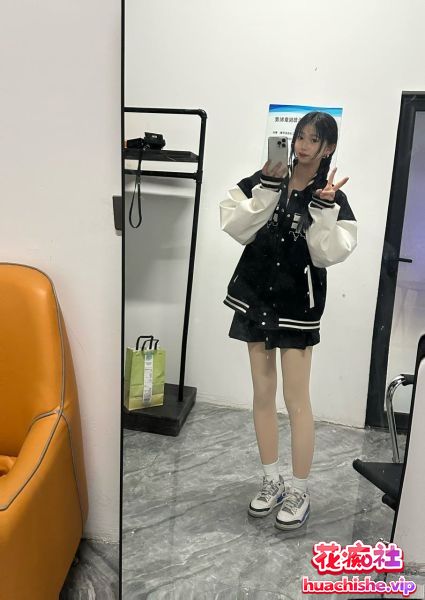 泄密流出❤️网络招聘模特套路05年高校美女精彩截图04