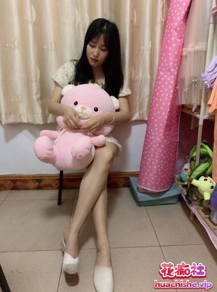 优质泄密 小红帽艺术幼儿园幼师露脸流出精彩截图03