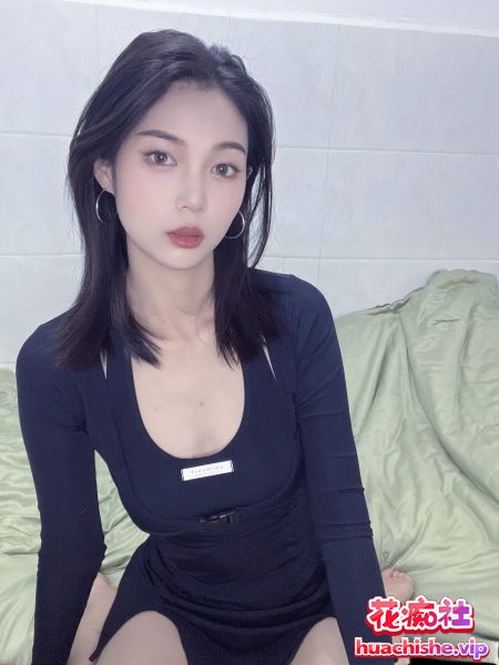 泄密流出❤️网络招聘模特套路裸体展示+洗澡精彩截图06