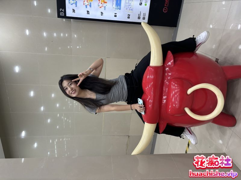泄密流出❤️学院派美女孙奕彤与金主爸爸自拍精彩截图04