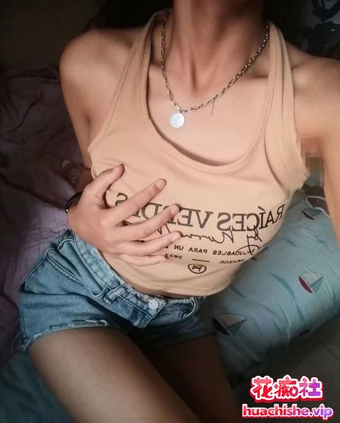 优质泄密 颜值女大学生与男友性爱自拍精彩截图07