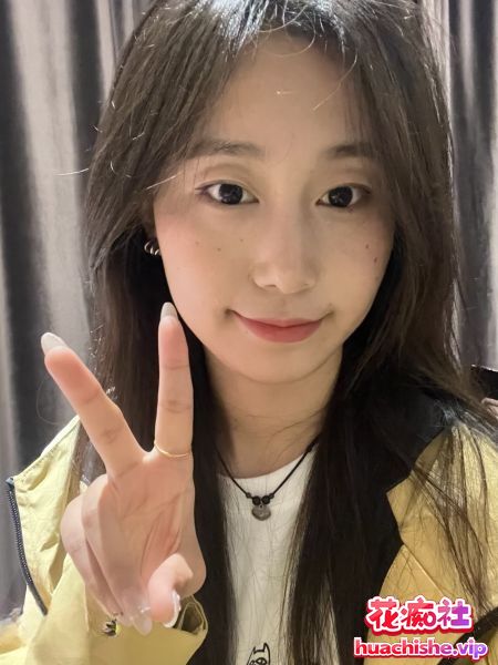泄密流出❤️学院派美女孙奕彤与金主爸爸自拍精彩截图05