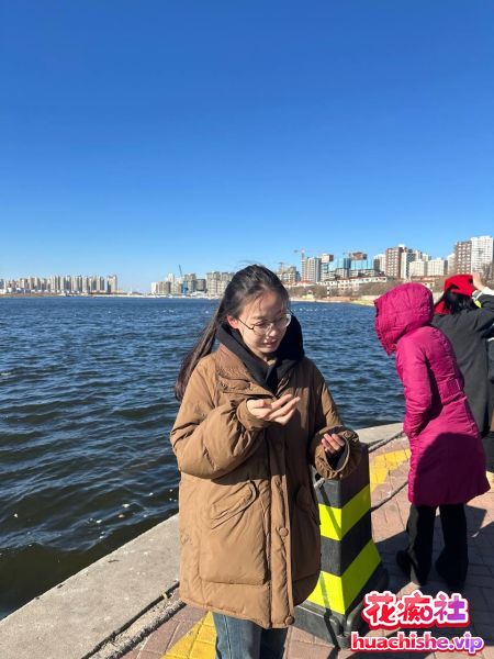 泄密流出❤️高校学霸美女穿情趣内衣和男友做爱精彩截图06
