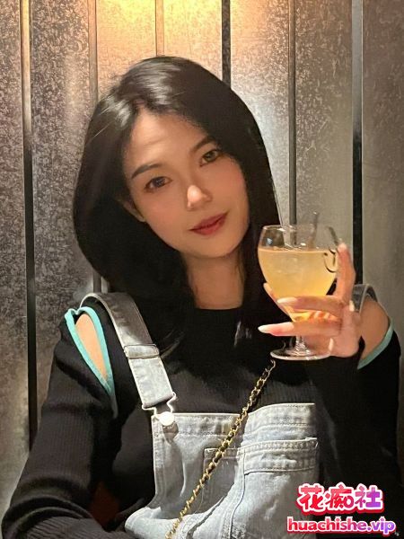 泄密流出❤️网络招聘模特套路裸体展示+洗澡精彩截图09