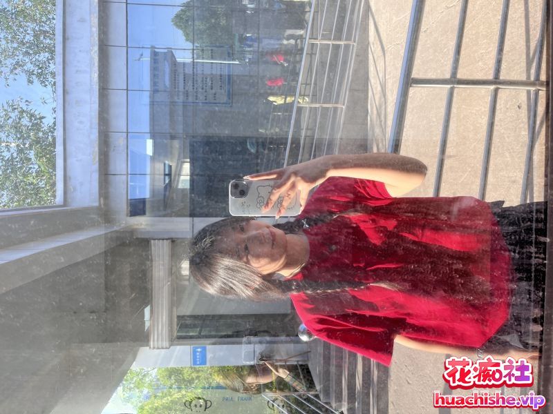 泄密流出❤️学院派美女孙奕彤与金主爸爸自拍精彩截图06
