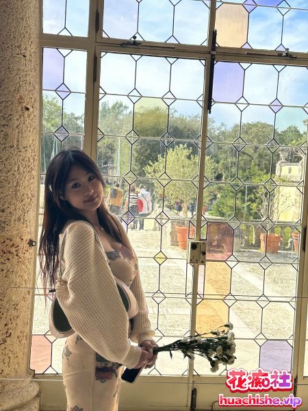 云盘高质露脸泄密 天然巨乳真实做爱自拍精彩截图07