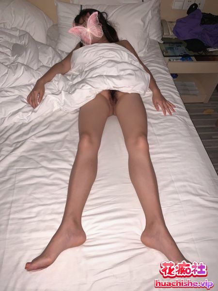 优质泄密 小红帽艺术幼儿园幼师露脸流出精彩截图07