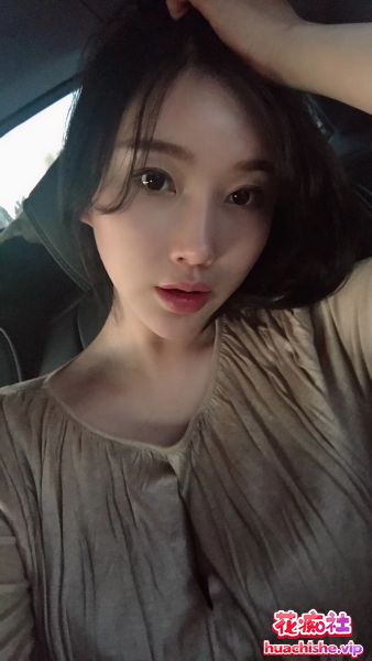 巨乳蜜桃臀 童小芯 直播+微密圈+早期视图合集精彩截图14