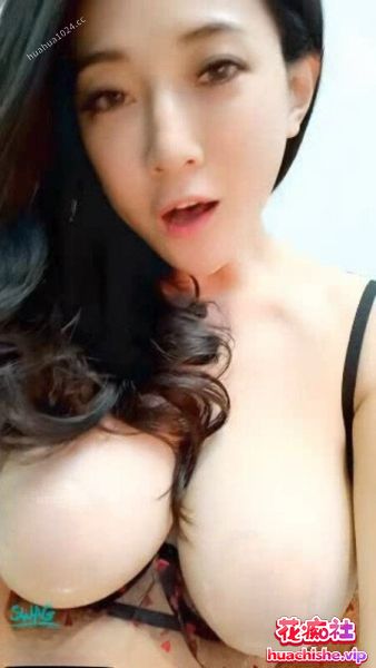 台湾爆乳美女 想入霏霏 自拍露点精彩截图08