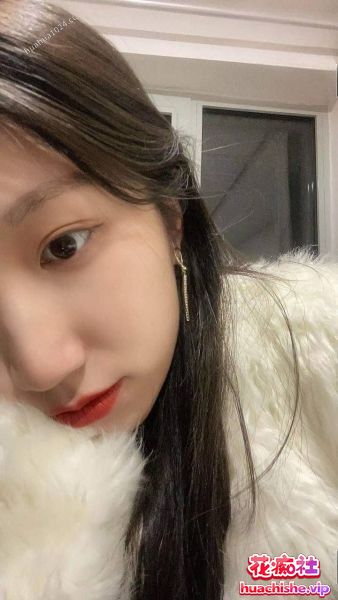 高颜值美女大学生王雨辰性爱泄密精彩截图02