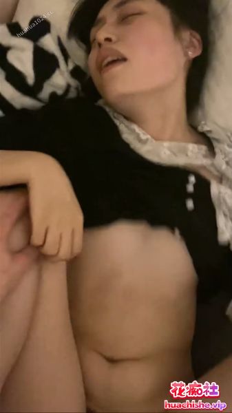 泄密 广东某单位文员被送去讨好领导精彩截图02