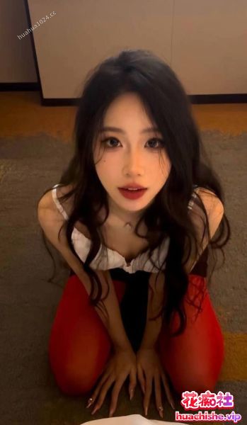 天津大学校花emlly 口交侍奉金主爸爸精彩截图02