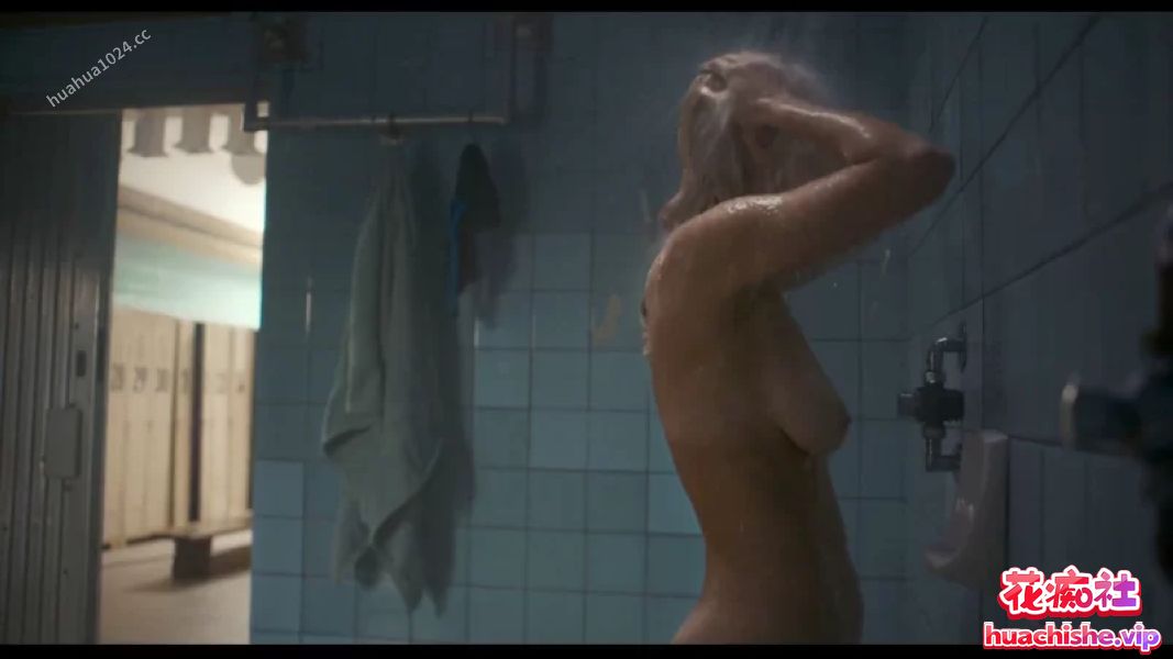 电视剧女主露点床戏合集精彩截图06