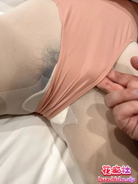 轻语舞蹈生 极品约拍艺校舞蹈学生妹精彩截图05