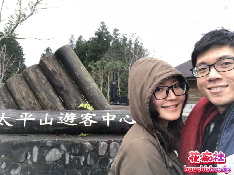 云盘露脸泄密 热恋情侣日常各种性爱视图曝光精彩截图06