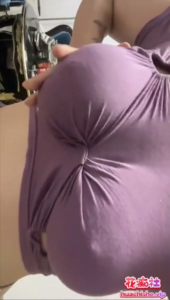 四川极品小少妇 榴莲 纯天然大奶子完美露脸精彩截图02