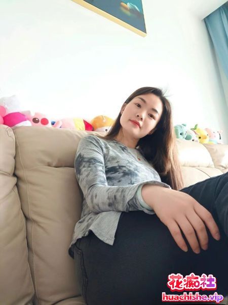 推特高质量嗨丝女神 小楼原创视频精彩截图03