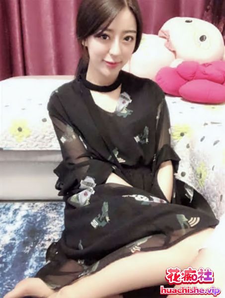 河北绝色美女金诗媛与男友性爱自拍精彩截图03