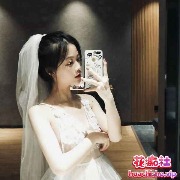 大学生璐璐与男友性爱泄密精彩截图05